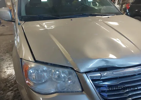 2014 Chrysler Town & Country Touring из США, поврежденный, VIN 2C4RC1BG2ER221563